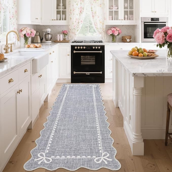GarveeHome Scalloped Hallway Runner Rug 2.5x8 Non Slip Bedroom Rugs, Grey | Washable Bow Rug for Girls Dorm Nursery Living Room Entyrway Kitchen, Soft Low Pile Ultra-Thin Stain Resistant Indoor Carpet