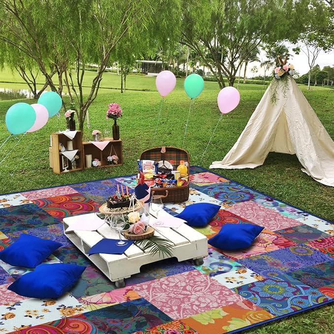 Supfitness Extra Large Picnic Blankets Waterproof Foldable (80 "x 80") Beach Blanket Waterproof Sandproof,3-Layer Thicking Mat Outdoor Packable Camping Blanket