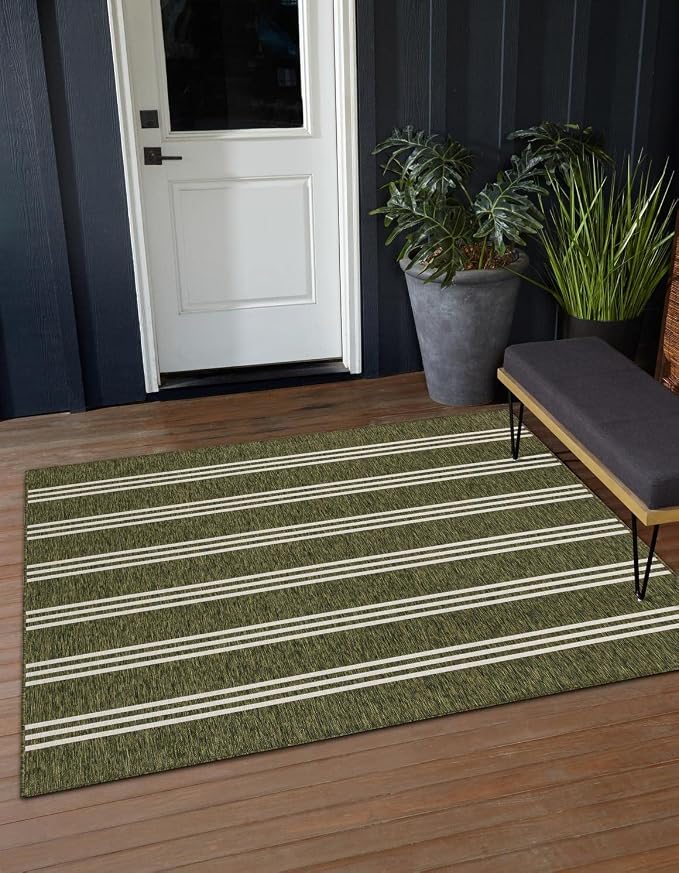 Unique Loom Jill Zarin Outdoor Collection Area Rug - Anguilla (10' 8'' Square, Green/ Ivory)