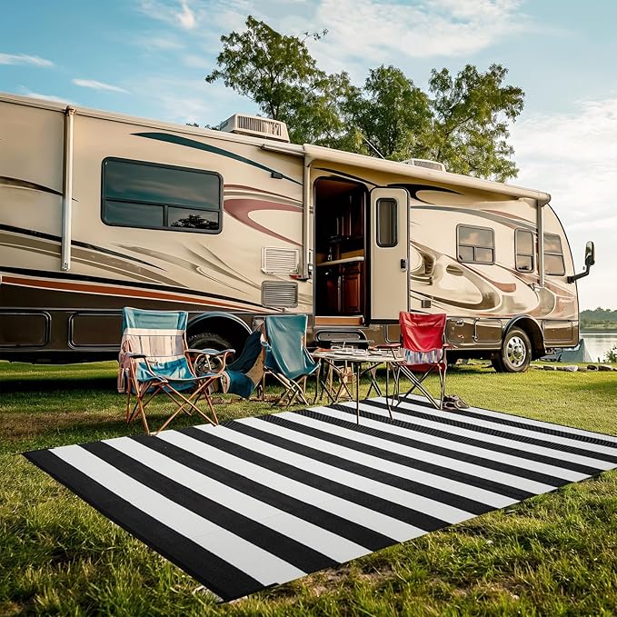 Outdoor Rug Waterproof 5 x 8 ft, Reversible Plastic Straw Rug for Patio, Large Outdoor Carpet for RV, Patio, Camping, Backyard, Deck, Picnic, Beach, Black & White