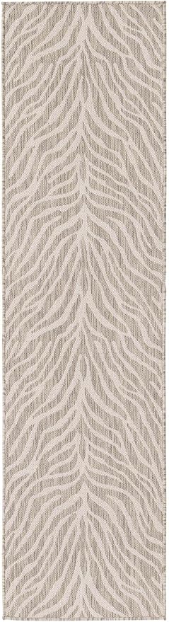 Unique Loom Outdoor Safari Collection Area Rug - Tsavo (2' x 8' Runner, Gray/ Ivory)