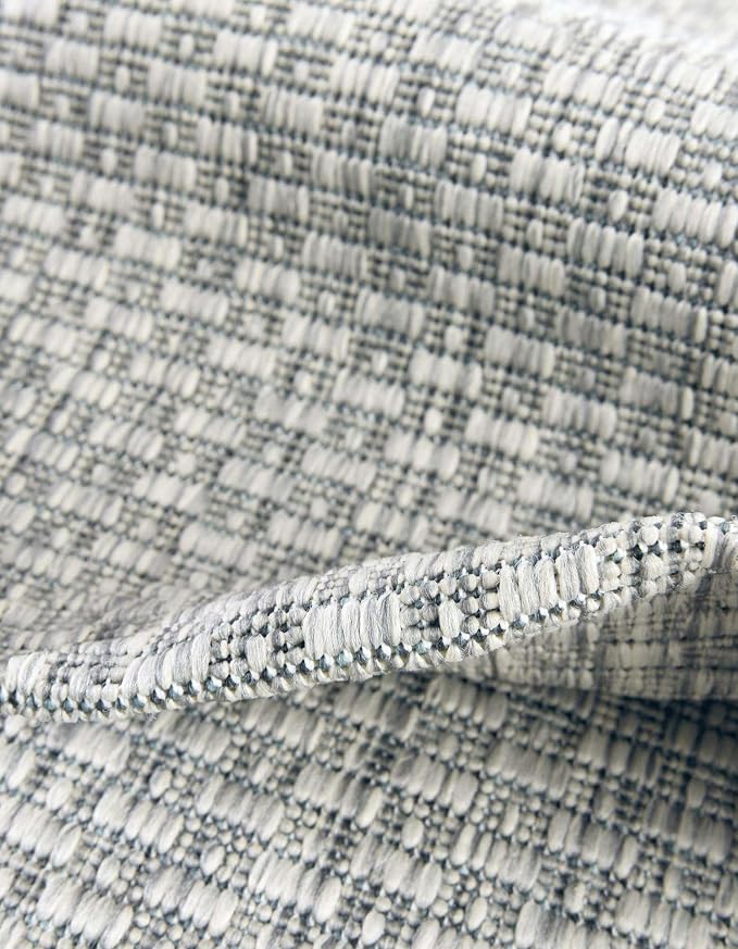 Unique Loom Outdoor Solid Collection Area Rug (2' 7" x 10' Runner Light Gray/Ivory)