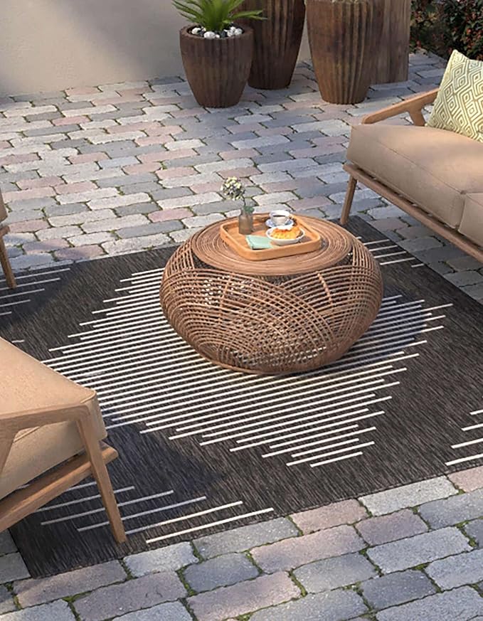 Unique Loom Outdoor Modern Collection Area Rug - Tambor (6' 1" Square Charcoal Gray/Ivory)