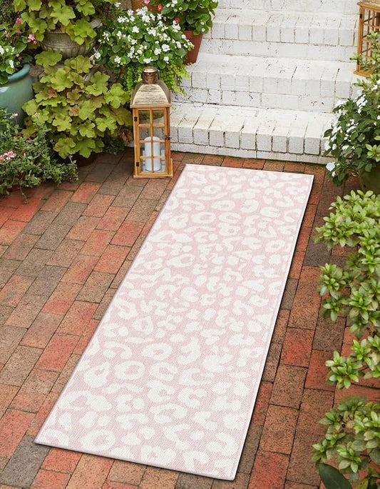 Unique Loom Outdoor Safari Collection Area Rug - Leopard (2' x 6' 1" Runner, Pink Ivory/ Ivory)