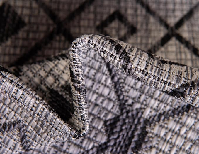 Unique Loom Outdoor Trellis Collection Area Rug - Tribal Trellis (2' x 8' Runner, Gray/ Black)