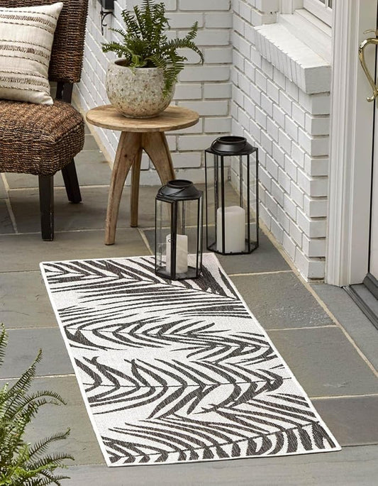 Unique Loom Outdoor Botanical Collection Area Rug - Palm (2' x 6' 1" Runner, Charcoal Ivory/ Gray)