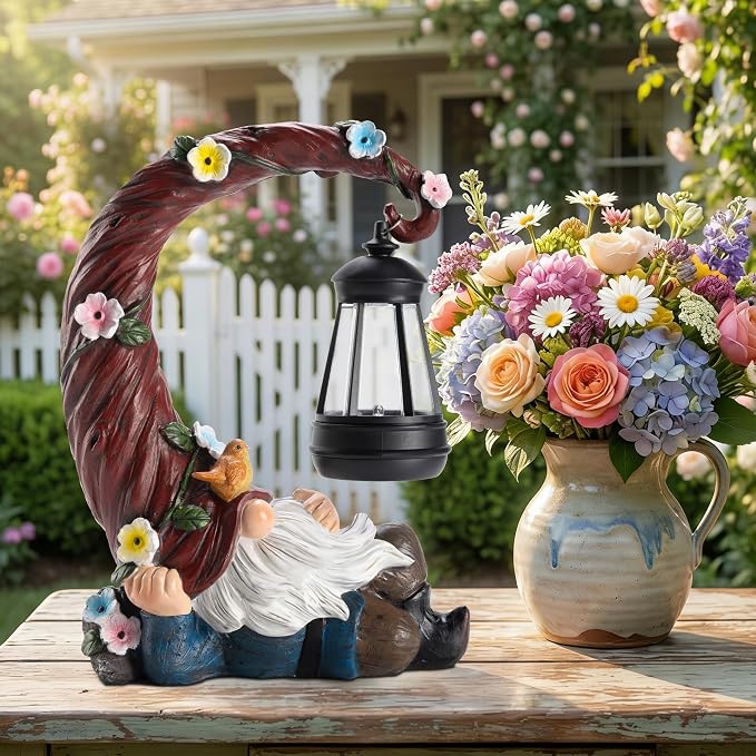 twinbling Garden Gnomes Outdoor Statue with Solar Light, Waterproof Resin Gnome Decor, Funny Garden Sculptures for Patio Lawn Yard, Mom Gifts for Mother’s Day Housewarming