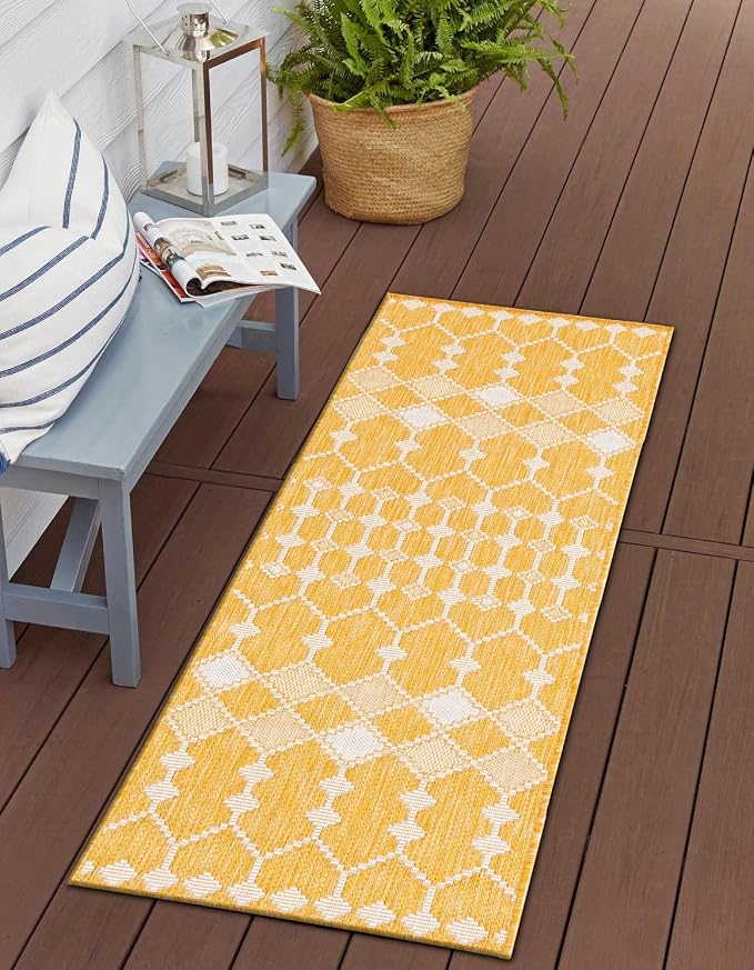 Unique Loom Outdoor Trellis Collection Area Rug - Traliccio (2' 11" x 10' Runner, Yellow/ Ivory)