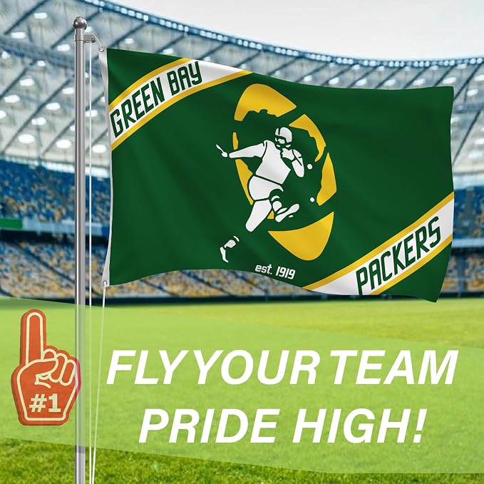 NFL Green Bay Packers Flag with Vintage Logo, 3' x 5' Outdoor Estate Flag with Grommets, Outdoor Banner for Garden Patio Decoration, Indoor Wall Decor Flag for Room, Works with Flag Poles for Outside House