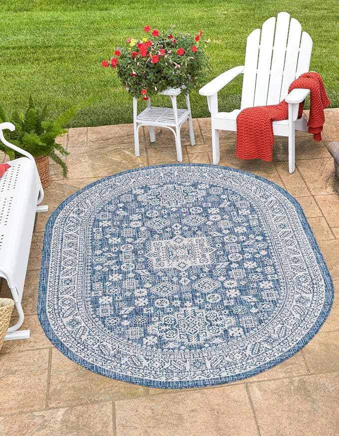 Unique Loom Outdoor Aztec Collection Area Rug - Chalca (3' 3" x 5' 3" Oval, Blue/ Ivory)