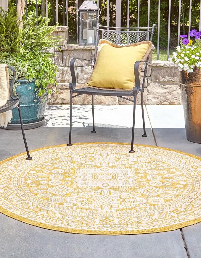 Unique Loom Outdoor Aztec Collection Area Rug - Chalca (3' 3" Round, Yellow/ Ivory)