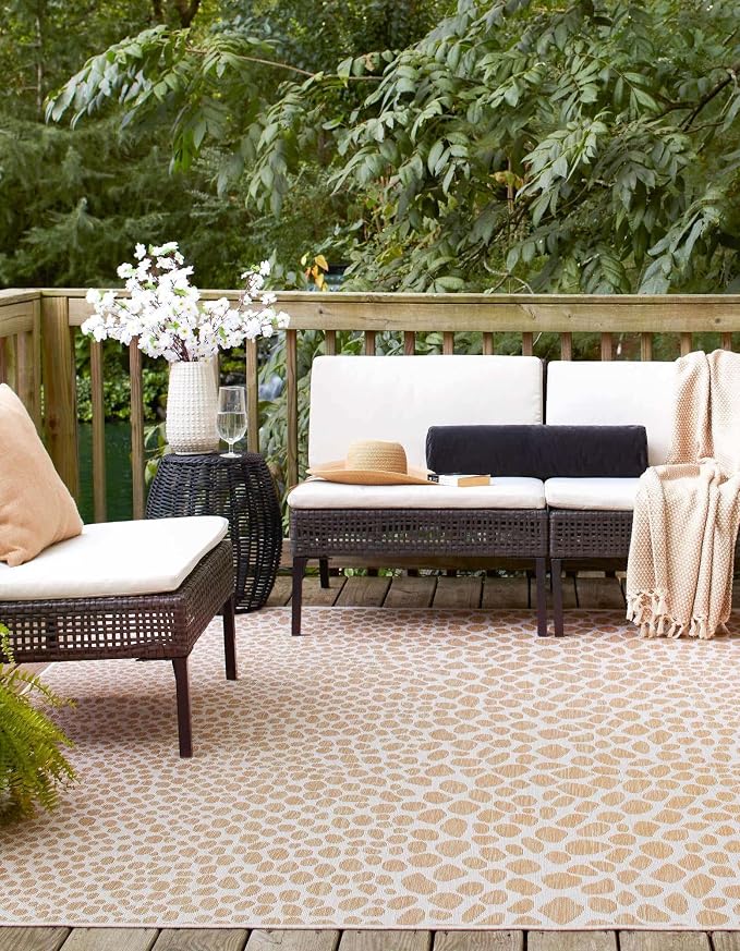 Unique Loom Jill Zarin Outdoor Collection Area Rug - Cape Town (13' Square, Dark Beige/ Ivory)