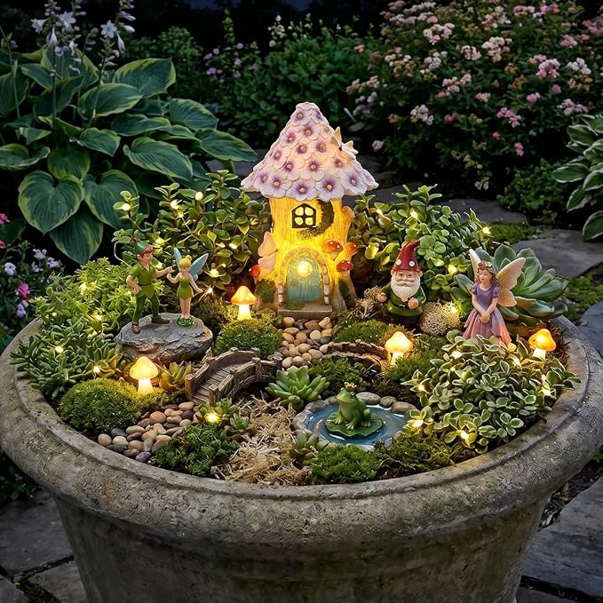 Fairy Garden House Figurine, Mushroom House Garden Statue for Creating Miniature Landscapes, for Patio, Courtyard, and Balconies, Ideal for Outdoor and Garden Decor, or Birthday Gift for Mom and Women
