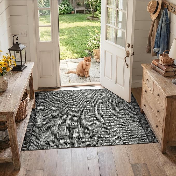 3' x 5' Indoor Entryway Rug, Boho Modern Black Washable Kitchen Rug | Cotton Blend Hand-Woven Bedside Rug, Farmhouse Braided Indoor Door Mat, Reversible Throw Carpet for Bedroom Bathroom