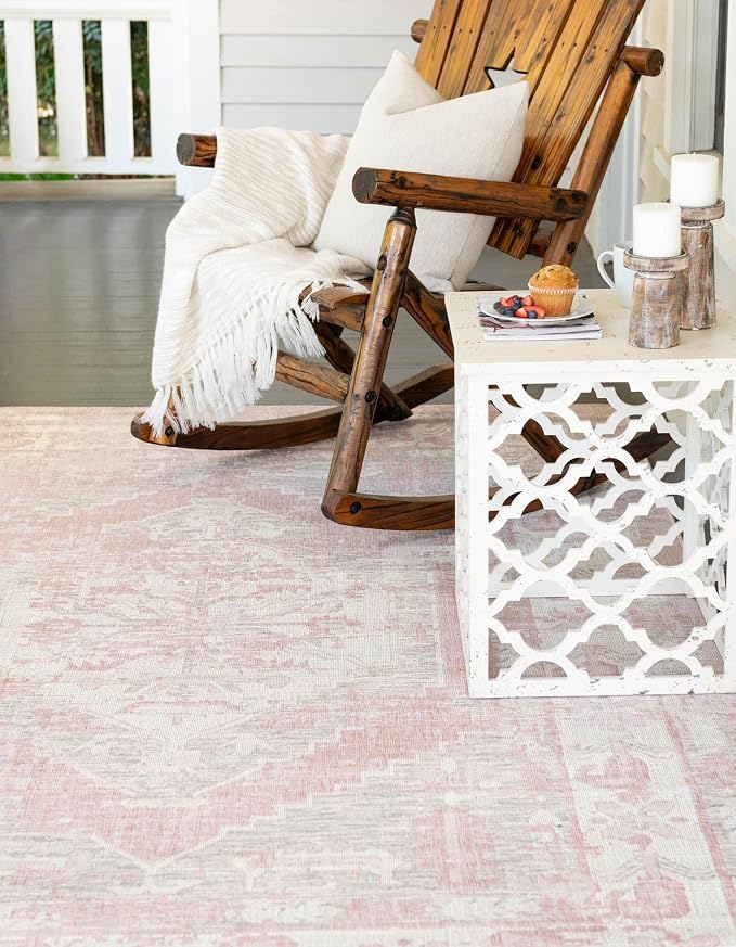 Unique Loom Outdoor Traditional Collection Area Rug - Valeria (7' 10" x 11' Rectangle, Pink/ Ivory)