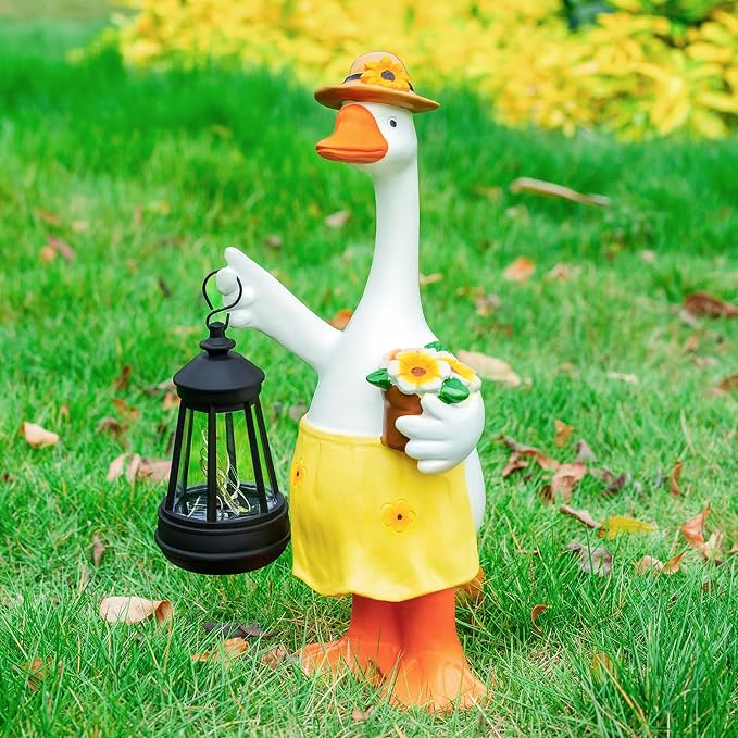 Goose Garden Statues Porch Goose Statues with Solar Lantern Summer Yard Lawn Front Porch Home Outdoor Decoration Duck Mother's Day Christmas Birthday Gifts for Mom Women