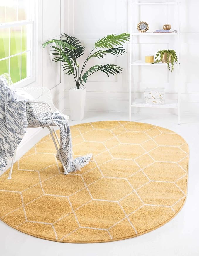 Unique Loom Trellis Frieze Collection Area Rug - Geometric (4' x 6' Oval, Yellow/ Ivory)