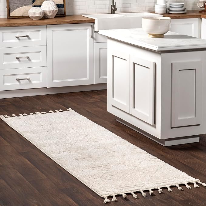 nuLOOM Kerry Cream Geometric Power Loomed Runner Rug, 2' x 8' | Nuloom Kerry Geometric 2' x 8' Runner Rug for Living Room Bedroom Dining Room Entryway Hallway, Cream