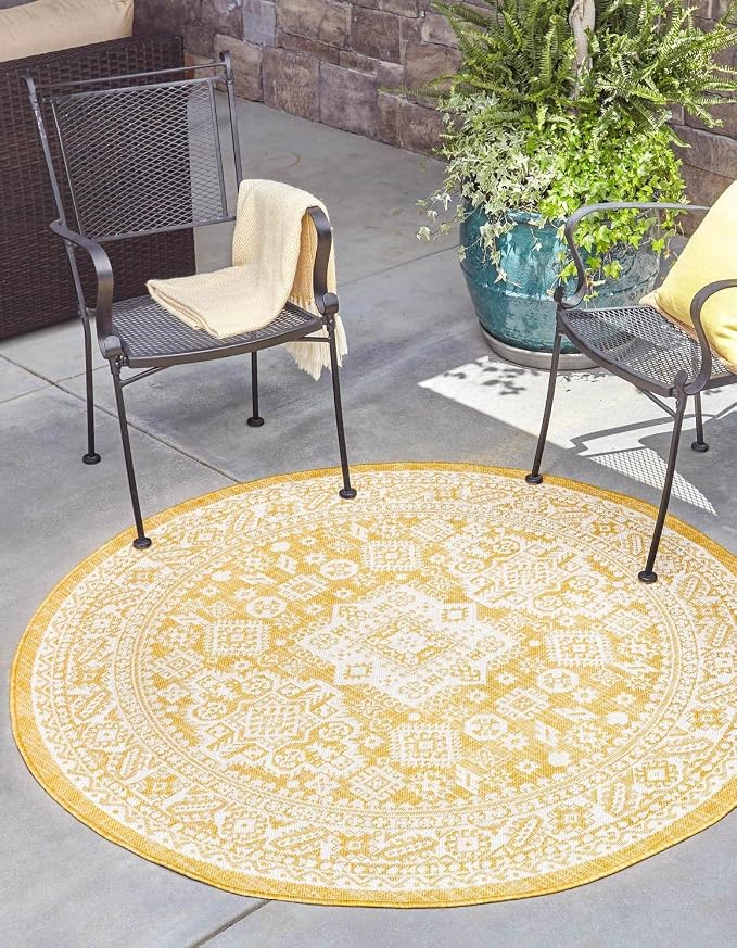 Unique Loom Outdoor Aztec Collection Area Rug - Chalca (3' 3" Round, Yellow/ Ivory)