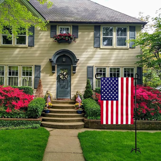 TOPFLAGS Garden Flag Stand with American Flag Garden Flag Heavy Duty Metal Yard Flag Holder Pole Stake Small Flag Stands for Garden Flags 12 x 18 with Clips and Stopper