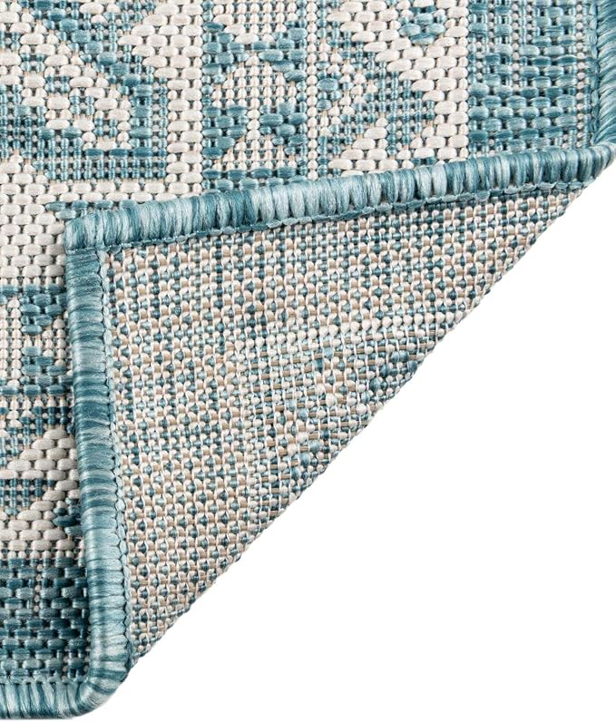 Unique Loom Outdoor Aztec Collection Area Rug - Chalca (5' 3" x 8' Rectangle, Aqua/ Ivory)