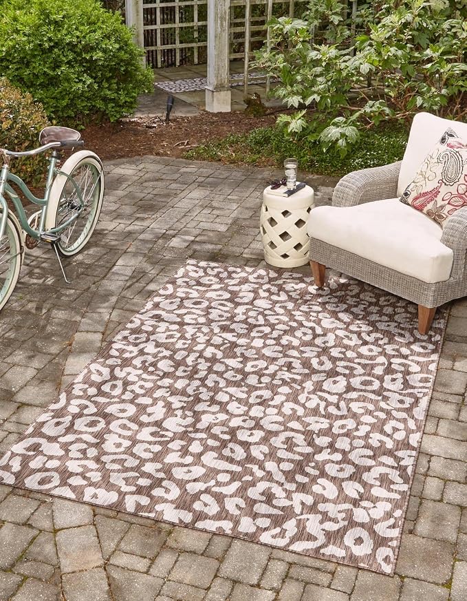 Unique Loom Outdoor Safari Collection Area Rug - Leopard (4' x 6' Rectangle Brown/Light Brown)