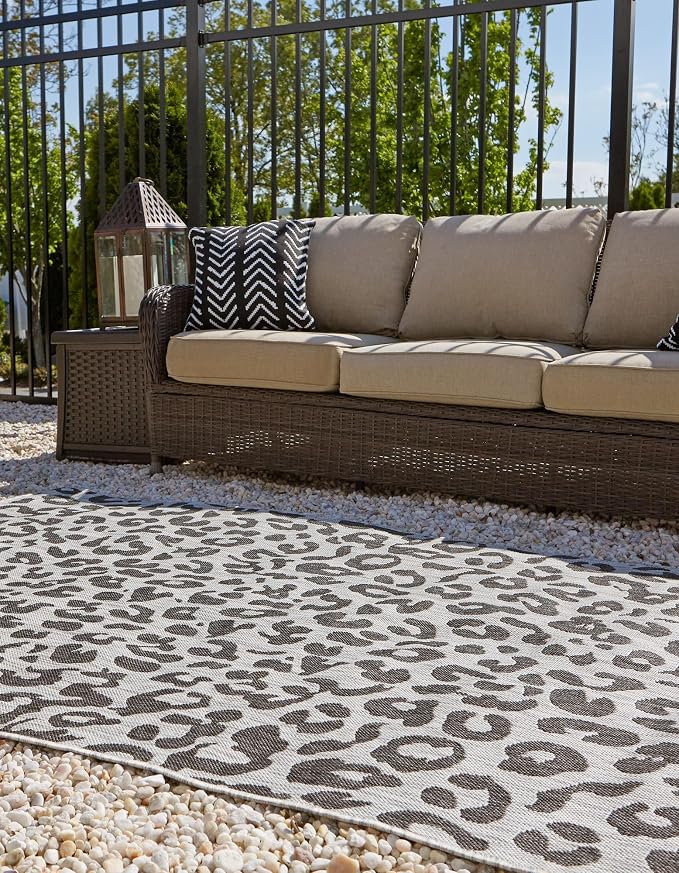 Unique Loom Outdoor Safari Collection Area Rug - Leopard (3' 3" x 5' 3" Rectangle, Light Gray/ Gray)