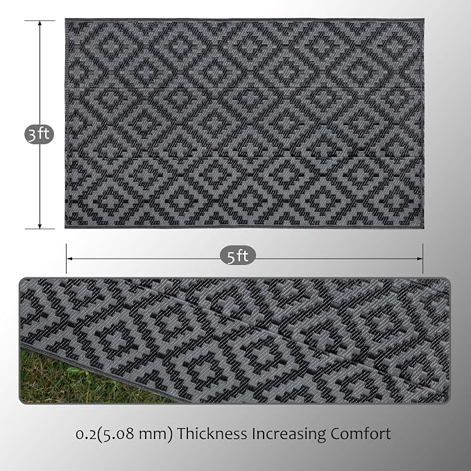 SAND MINE Waterproof Outdoor Rug, Plastic Reversible Rug, Modern Area Rug, Large Floor Mat for Outdoors, RV, Patio, Backyard, Deck, Picnic, Beach, Camping (3' x 5', Black Grey Lattice)