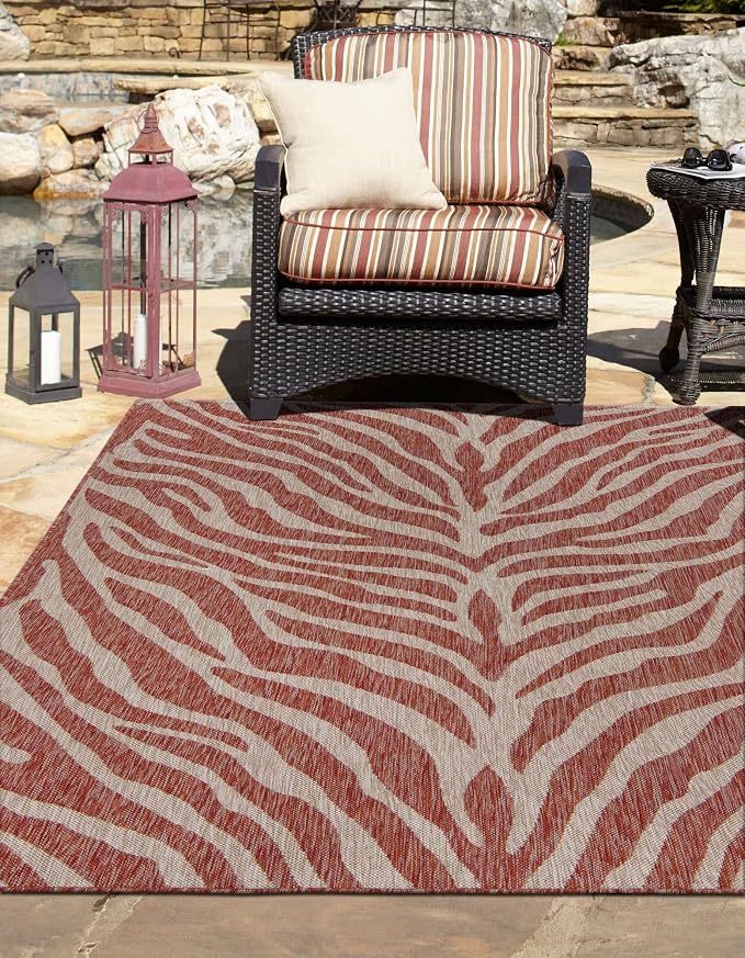 Unique Loom Outdoor Safari Collection Area Rug - Tsavo (7' 10" x 11' Rectangle, Rust Red/ Ivory)