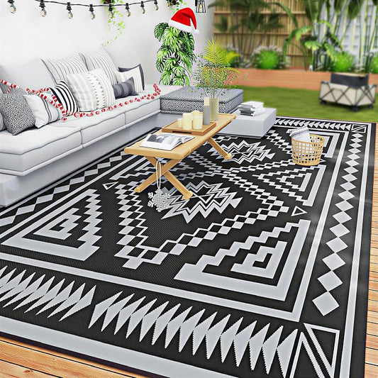 Outsunny Outdoor Rug for Patio, 9' x 18' Waterproof Large Mat, Reversible Plastic Straw Rug for Decor, Portable Outside RV Camping Area Carpet Mat for Backyard Porch Deck Picnic, Black & Gray Square