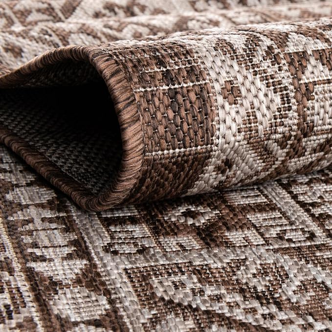 Unique Loom Outdoor Aztec Collection Area Rug - Chalca (5' 3" Round, Brown/ Ivory)