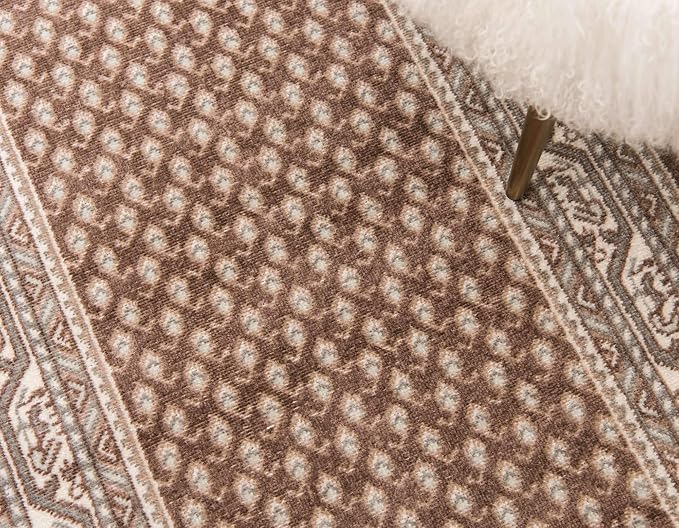 Unique Loom Williamsburg Collection Traditional Border with Dotted Center Area Rug, Runner 2' 9" x 9' 10", Brown/Beige