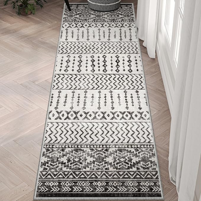 Art&Tuft 2x8 Runner Rug Non Slip, Washable Rug Runners for Hallways,Black | Low Pile, Moroccan Soft & Lighweight, Folable, Stain Resistant 8ft Carpet Runners for Entryway,Kitchen,Living Room,Bedroom