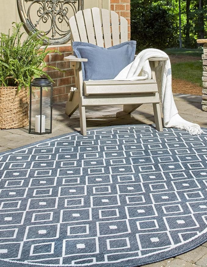 Unique Loom Outdoor Trellis Collection Area Rug - Kafes (5' 3" x 8' Oval, Navy Blue/ Ivory)