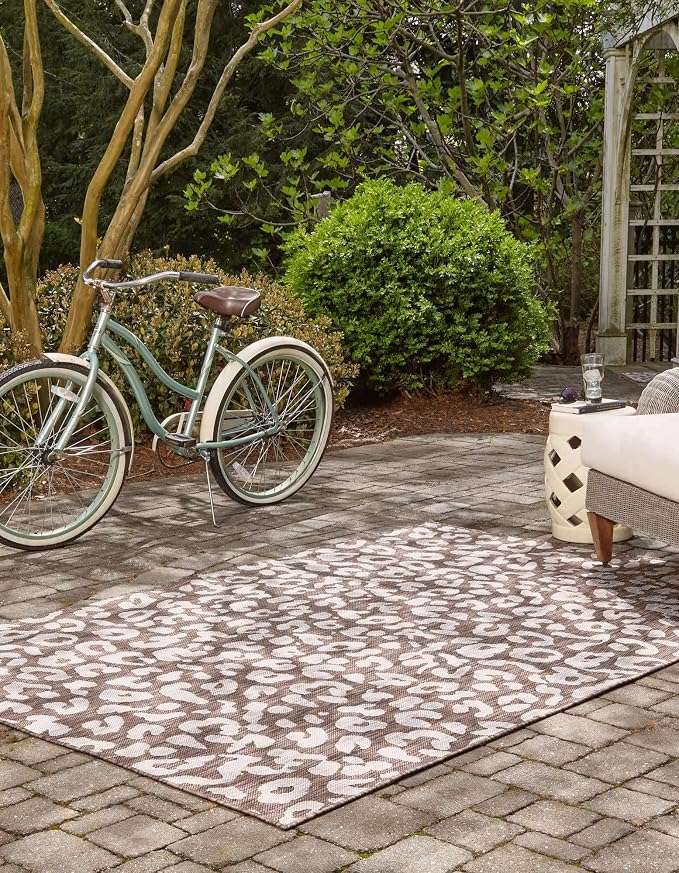 Unique Loom Outdoor Safari Collection Area Rug - Leopard (3' x 5' 3" Rectangle, Brown/ Light Brown)