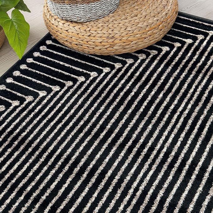 Rugshop Contemporary Bohemian Stripe Area Rug 7'10" x 10' Black | Jute Backing, Soft Medium Pile, Stain Resistant, No Shedding, Living Room, Dining Room, Family Room, Great Room, Basement
