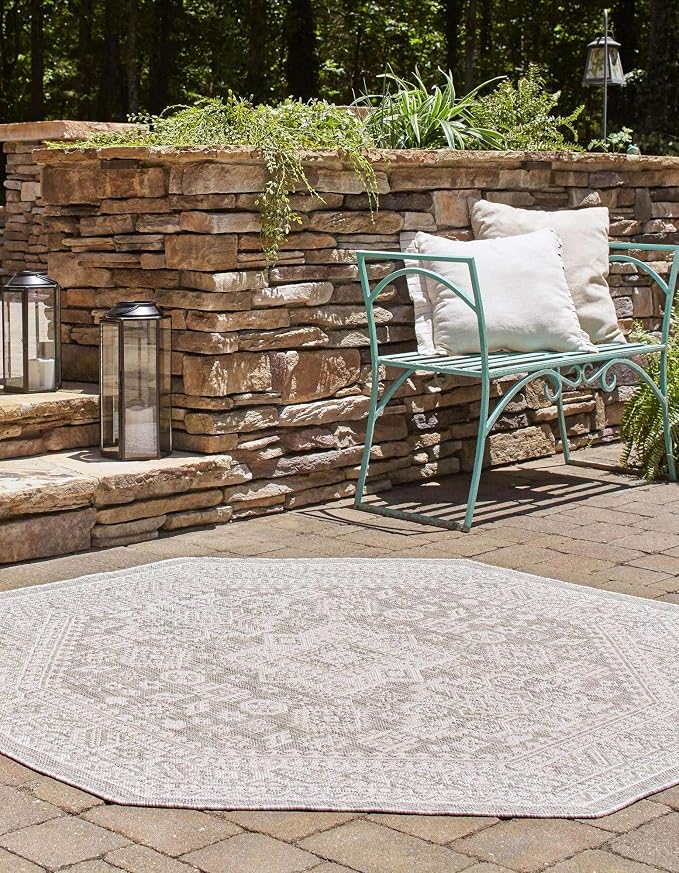 Unique Loom Outdoor Aztec Collection Area Rug - Chalca (5' 3" Octagon, Light Gray/ Ivory)