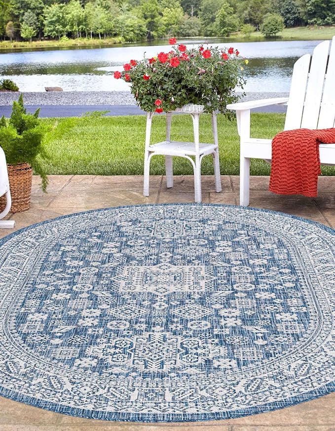 Unique Loom Outdoor Aztec Collection Area Rug - Chalca (3' 3" x 5' 3" Oval, Blue/ Ivory)
