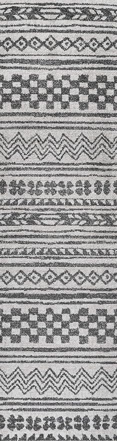 JONATHAN Y Imlil Tribal Stripe Light Gray/Cream Runner Rug, 2x8, Geometric, Bohemian, Casual, Easy-Cleaning for Living Room, Bedroom, Kitchen, Pet Friendly, Non-Shedding (MOH303A-28)