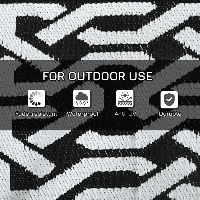 Outsunny Outdoor Rug for Patio, 9' x 18' Waterproof Large Mat, Reversible Plastic Straw Rug for Decor, Portable Outside RV Camping Area Carpet Mat for Backyard Porch Deck Picnic, Black & White Chain