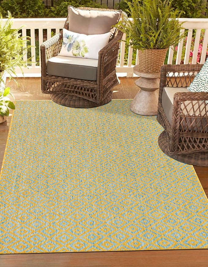 Unique Loom Jill Zarin Jill Zarin Outdoor Collection Area Rug - Costa Rica (7' 1" x 10' Rectangle, Yellow and Aqua/Light Blue)