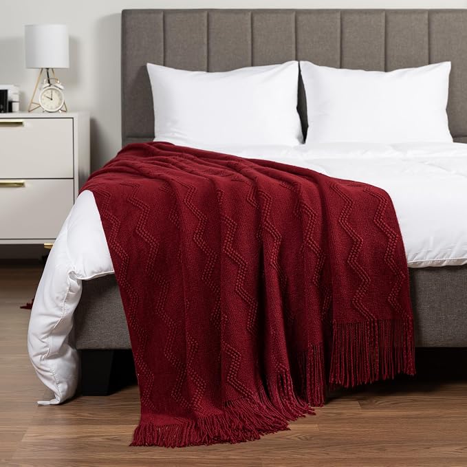 PAVILIA Maroon Red Knit Throw Blanket for Couch, Twin Bed, Soft Knitted Farmhouse Sofa Throw for Living Room, Lightweight Decorative Fall Blanket for Chair, Outdoor Textured Boho Blanket, 60x80