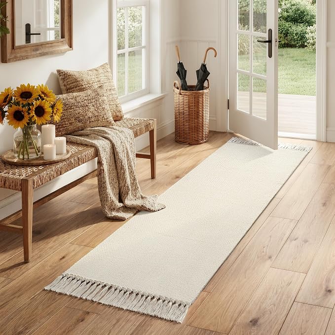 2' x 6' Kitchen Runner Rug, Modern Farmhouse Washable Bathroom Mat | Boho Hand-Woven Hallway Runner Rugs, White Reversible Bedroom Rug, Soft Braided Carpet for Laundry Entryway Bedside Decor