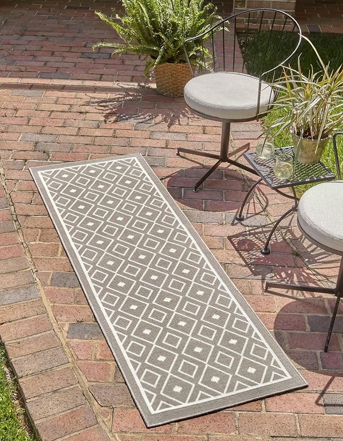 Unique Loom Outdoor Trellis Collection Area Rug - Kafes (2'x 6' 1" Runner, Gray/ Ivory)