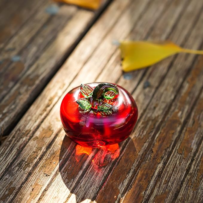 6pcs Hand-Blown Glass Ornaments Hanging Glass Gazing Balls and Glass Red Tomato Figurine
