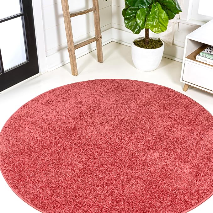 JONATHAN Y Haze Solid Low-Pile Red 8' Round Indoor Area Rug, Coastal,Bohemian,Minimalist,Classic, Easy-Cleaning for Living Room,Bedroom,Kitchen,Pet Friendly,Non-Shedding (SEU100E-8R)