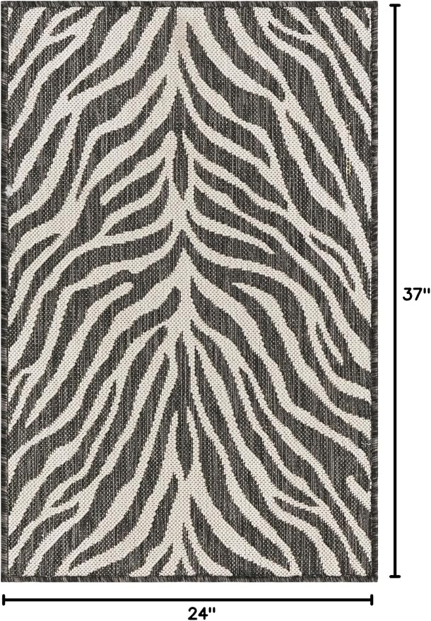 Unique Loom Outdoor Safari Collection Area Rug - Tsavo (2' x 3' 1" Rectangle, White/ Black)