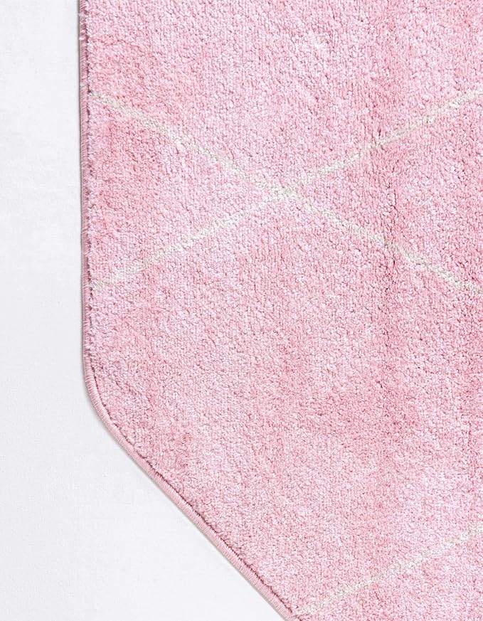 Unique Loom Trellis Frieze Collection Area Rug - Geometric (5' Octagon, Light Pink/ Ivory)