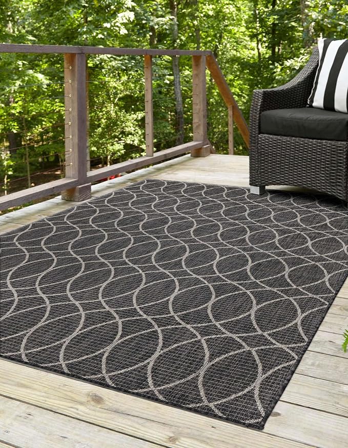 Unique Loom Outdoor Trellis Collection Area Rug - Gitter (7' 10" x 11' Rectangle, Charcoal/ Ivory)