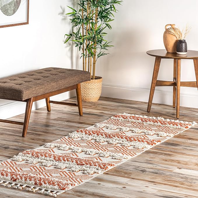 nuLOOM Zuri Shaggy Banded Tribal Runner Rug, 2' 6" x 8', Rust